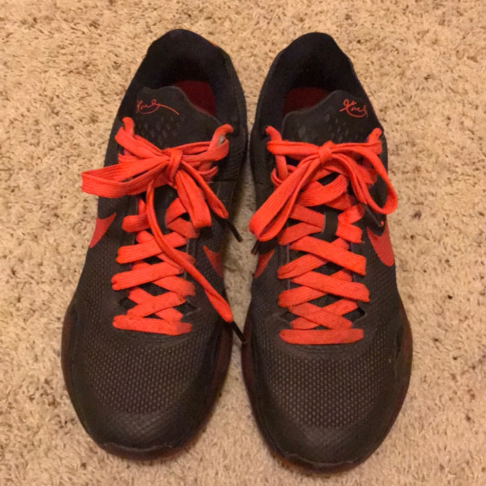 Men’s Kobe Bryant Shoes